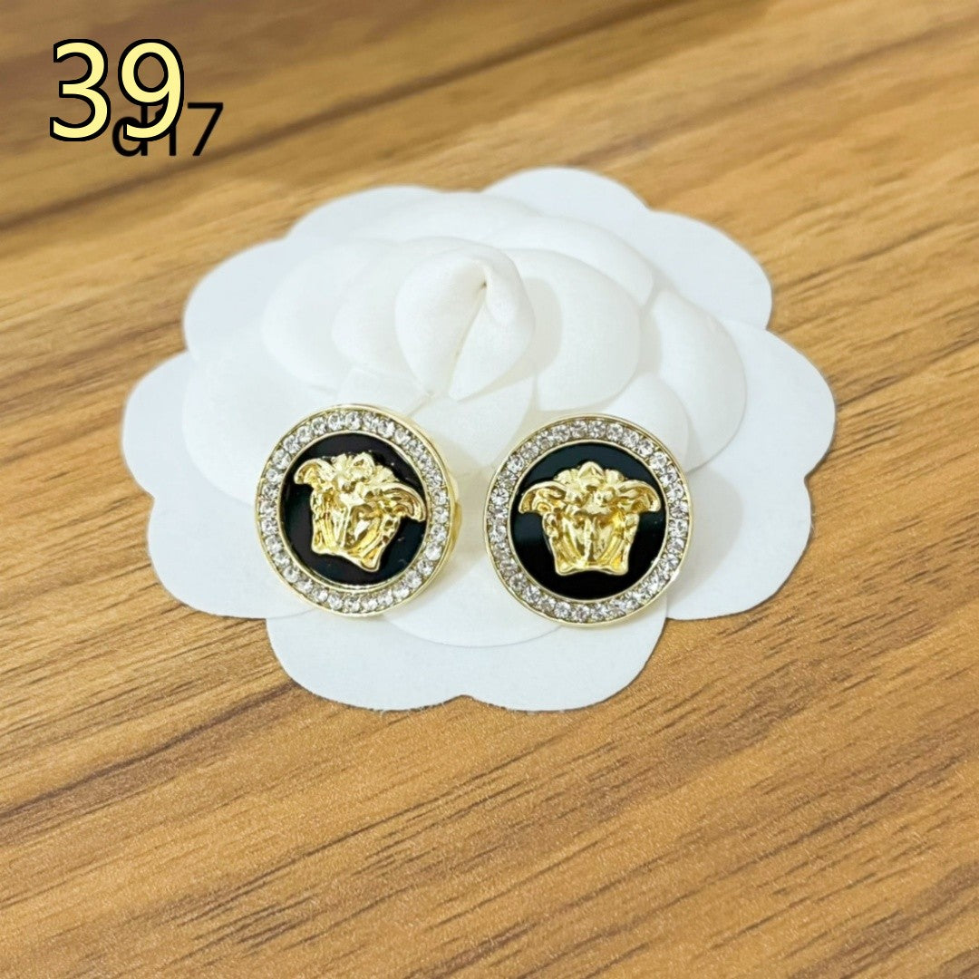 Classic Designer Style Pearl Earrings for Daily Wear