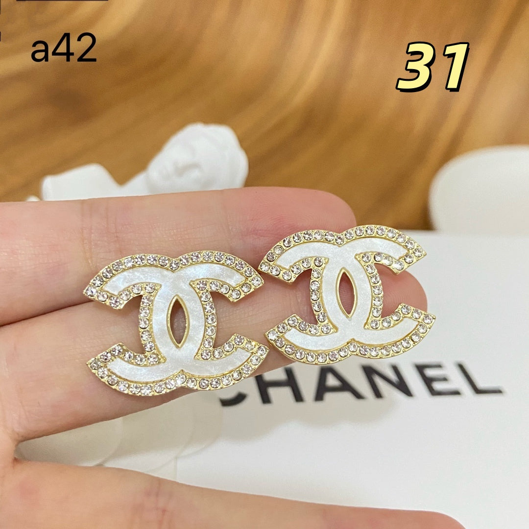 Classic Designer Style Pearl Earrings for Daily Wear