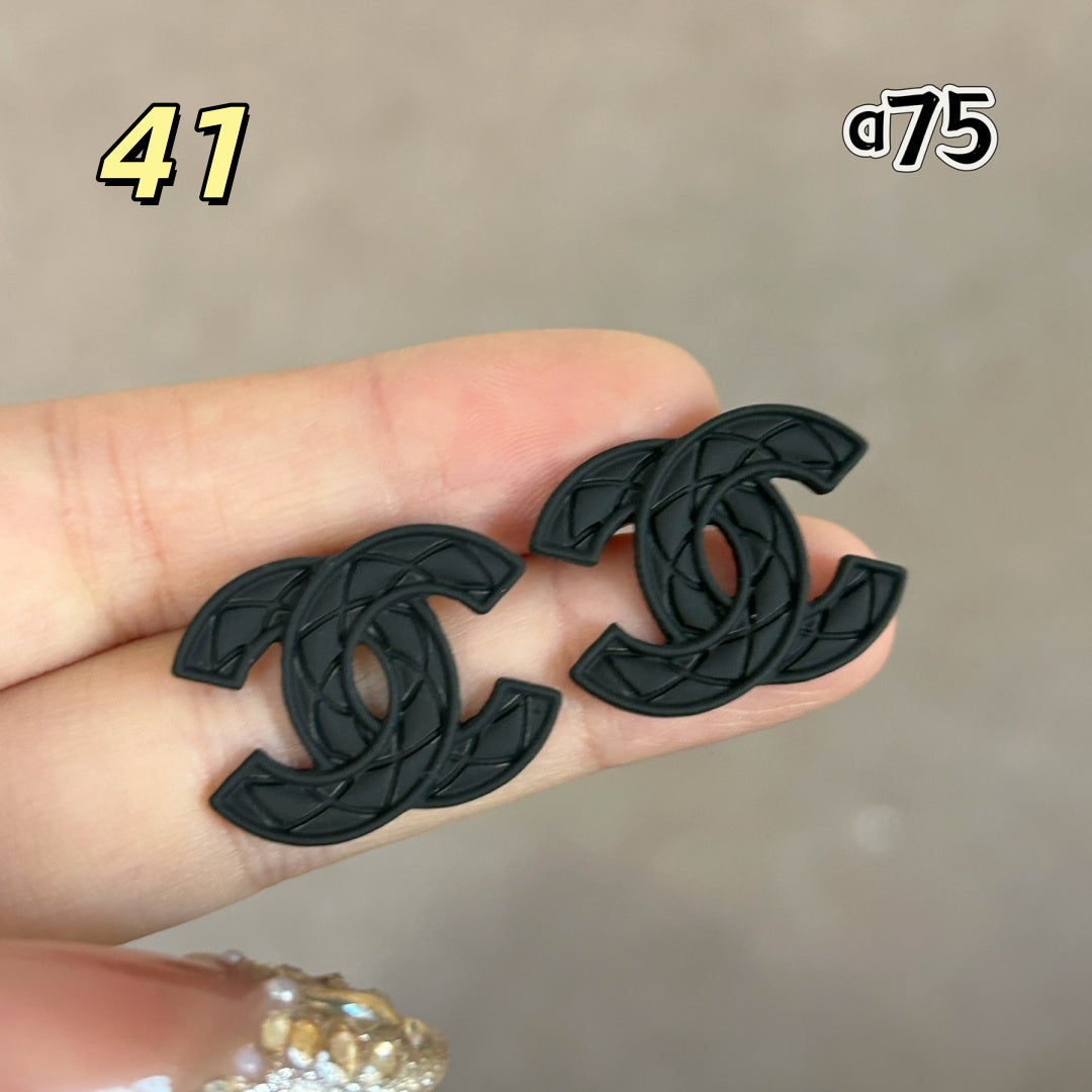 Classic Designer Style Pearl Earrings for Daily Wear