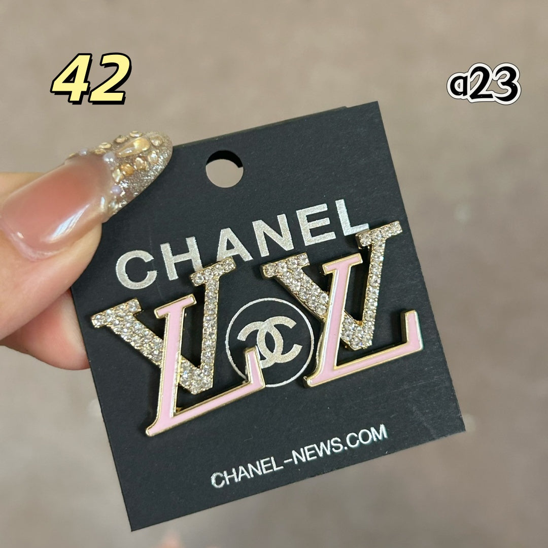 Classic Designer Style Pearl Earrings for Daily Wear