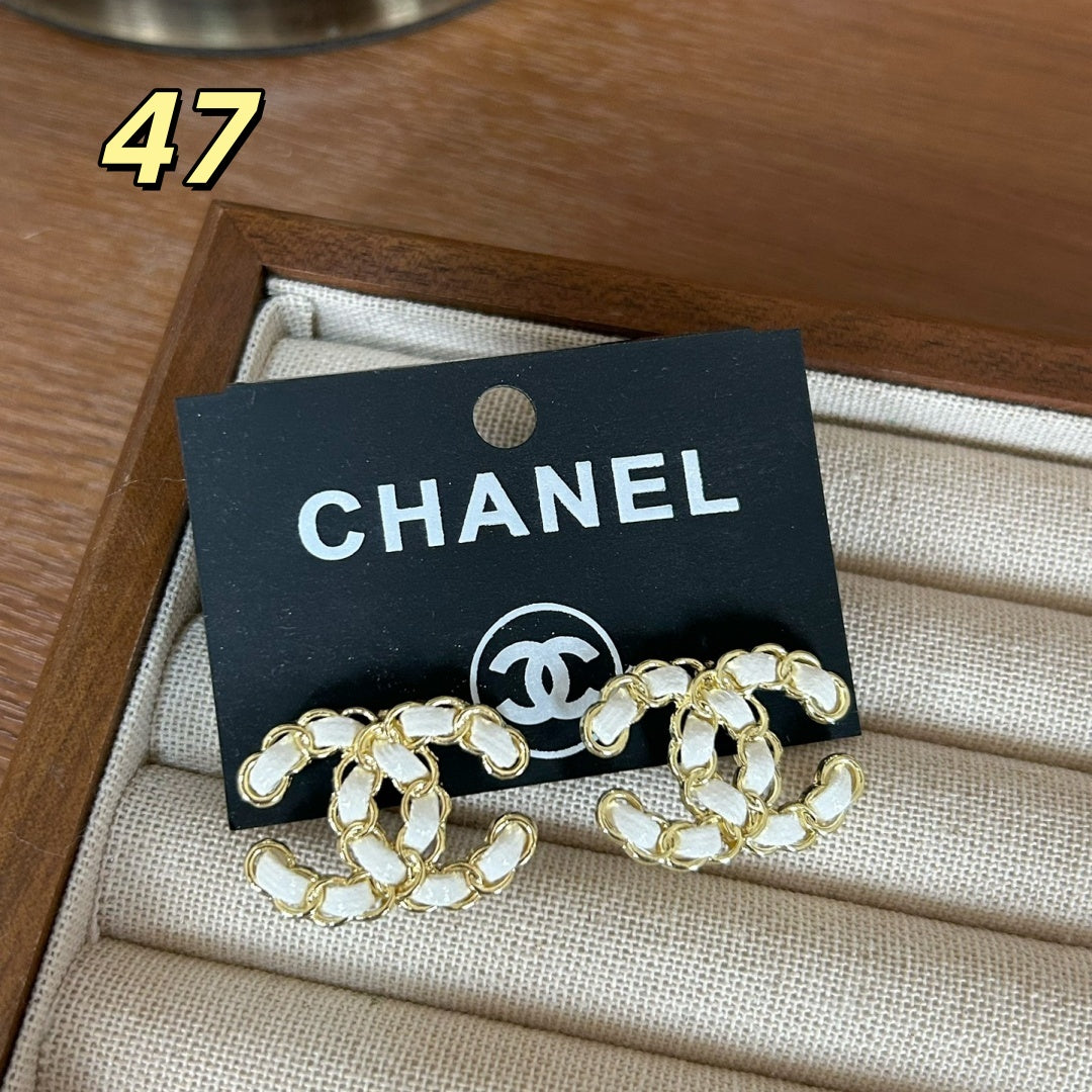 Classic Designer Style Pearl Earrings for Daily Wear