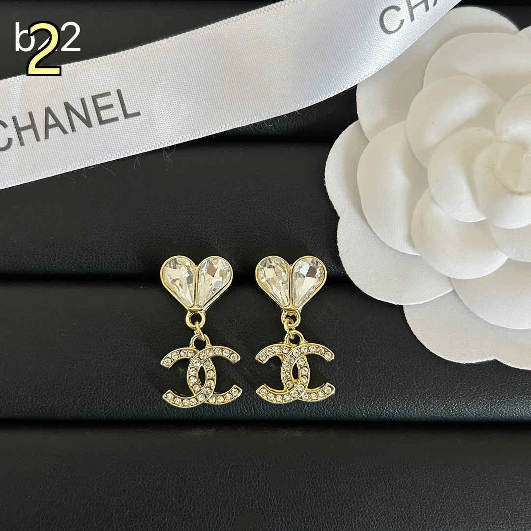 Classic Designer Style Pearl Earrings for Daily Wear