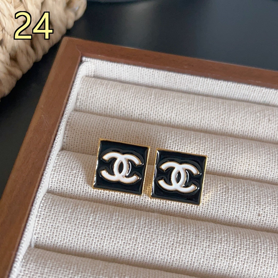 Classic Designer Style Pearl Earrings for Daily Wear