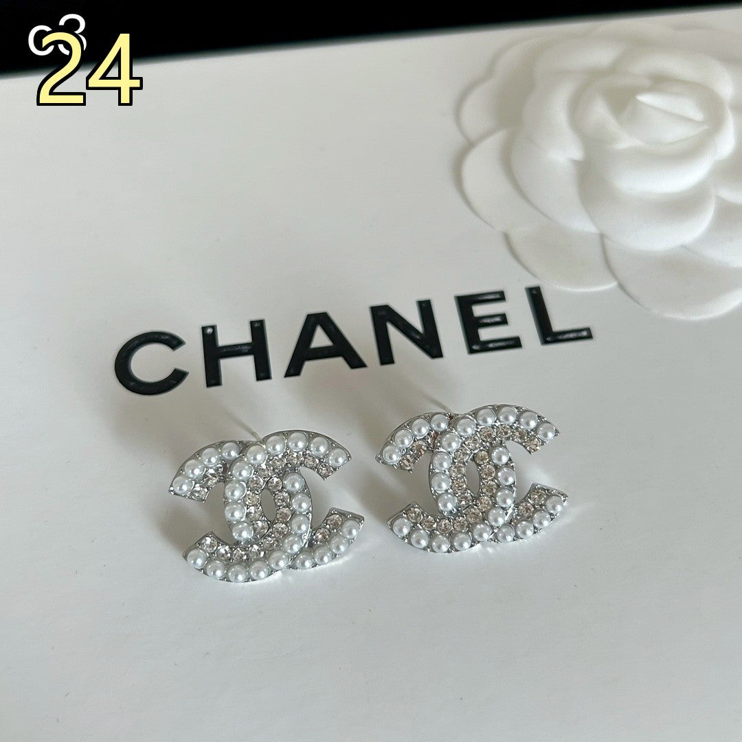 Classic Designer Style Pearl Earrings for Daily Wear