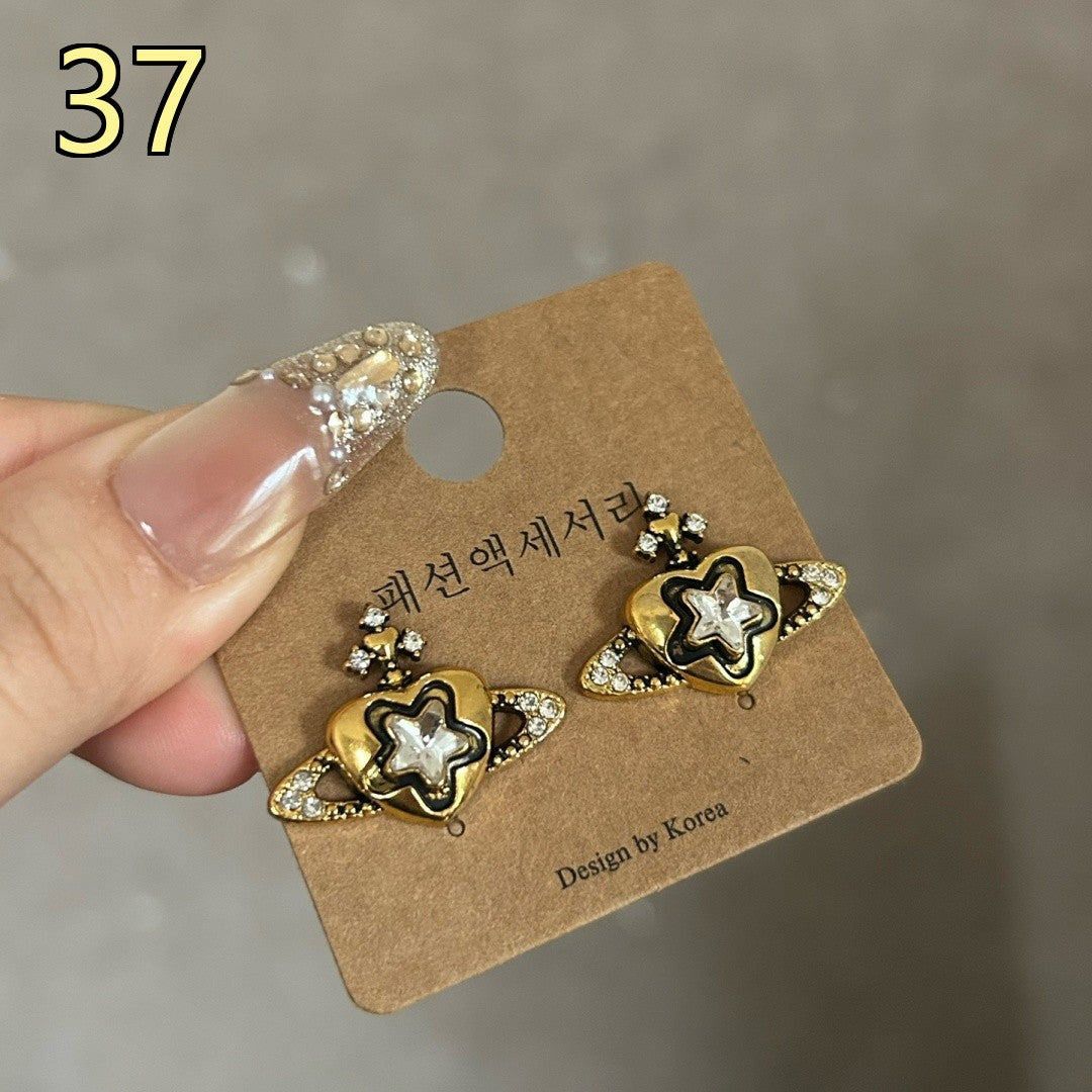 Classic Designer Style Pearl Earrings for Daily Wear