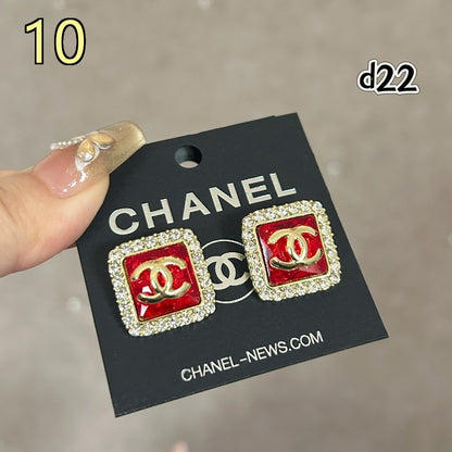 Classic Designer Style Pearl Earrings for Daily Wear