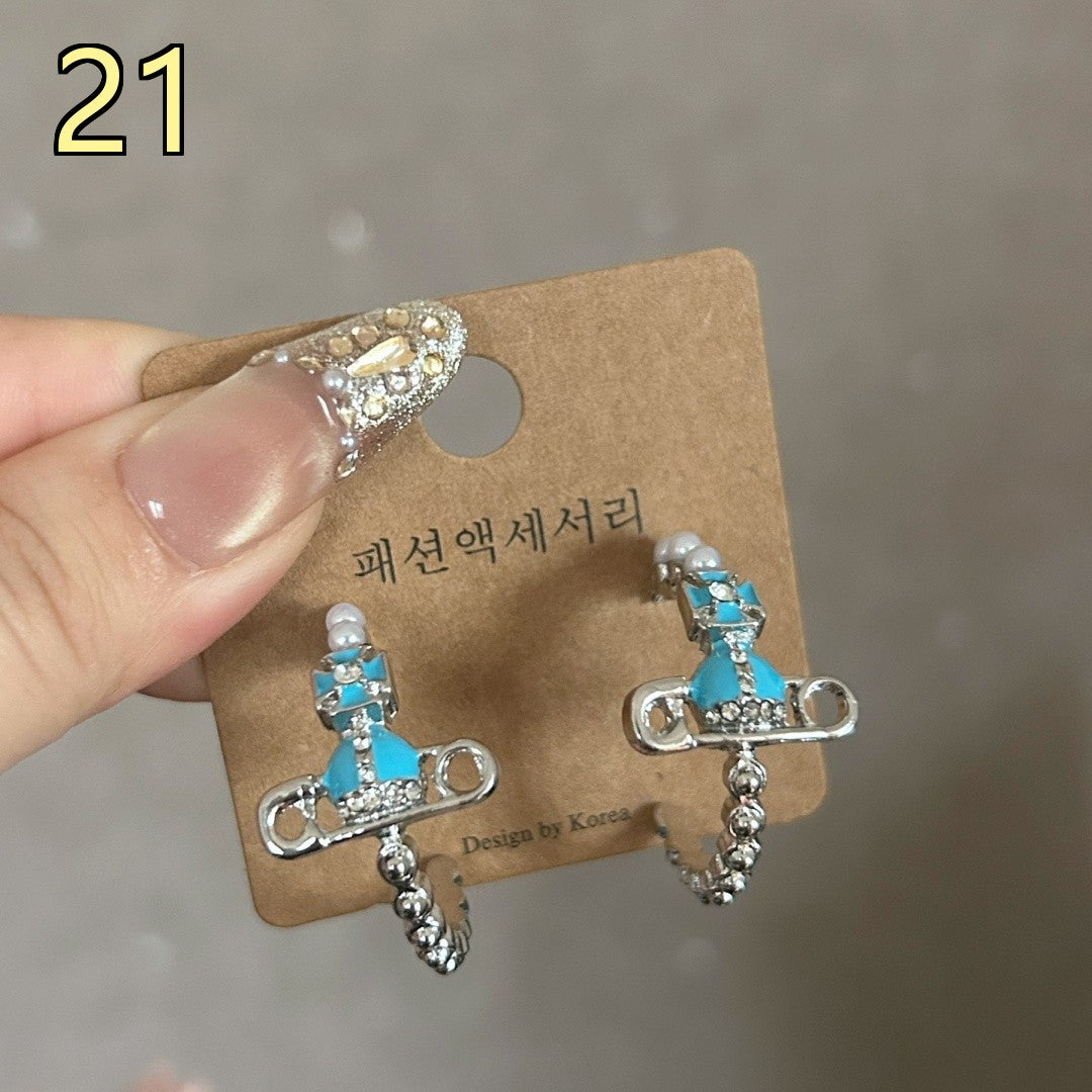 Classic Designer Style Pearl Earrings for Daily Wear