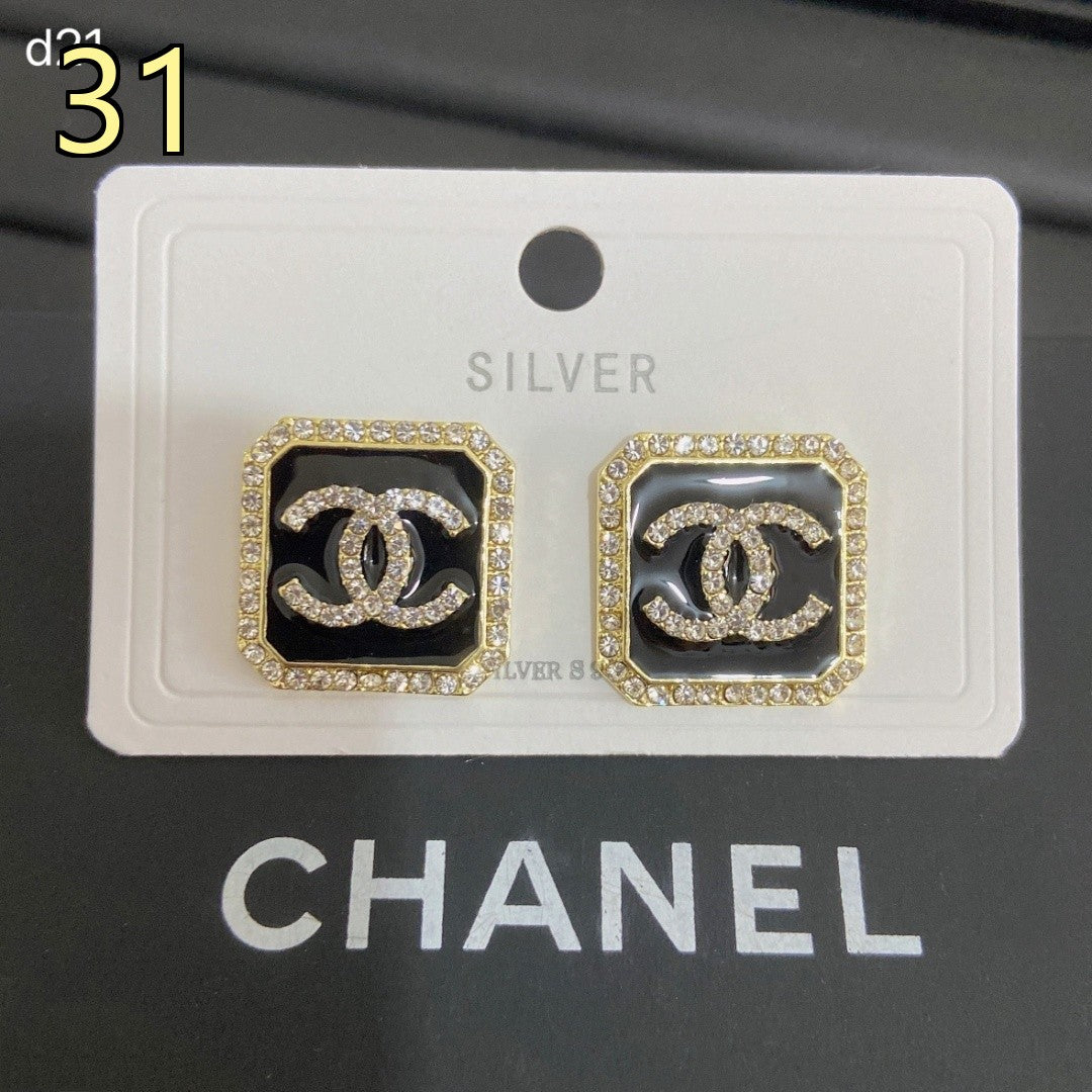 Classic Designer Style Pearl Earrings for Daily Wear