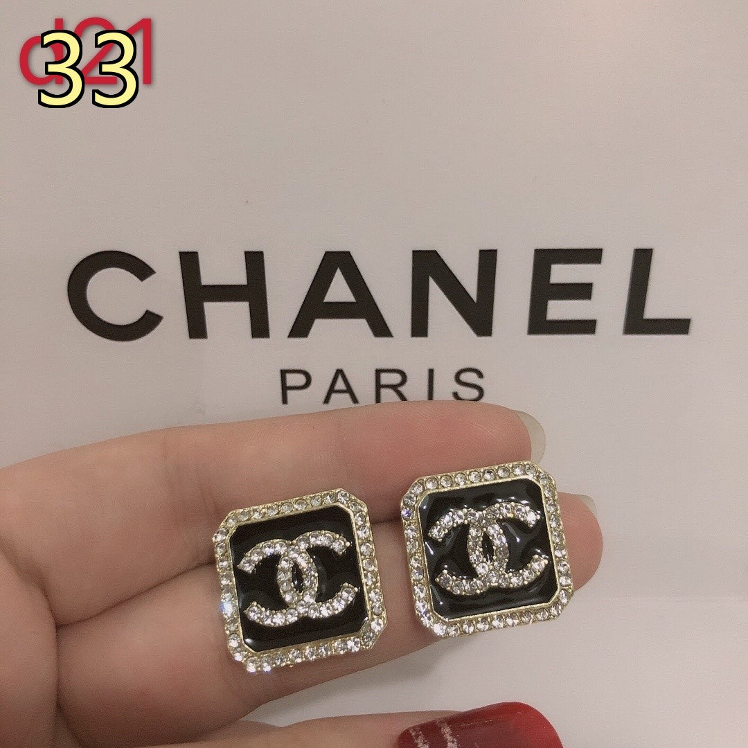 Classic Designer Style Pearl Earrings for Daily Wear