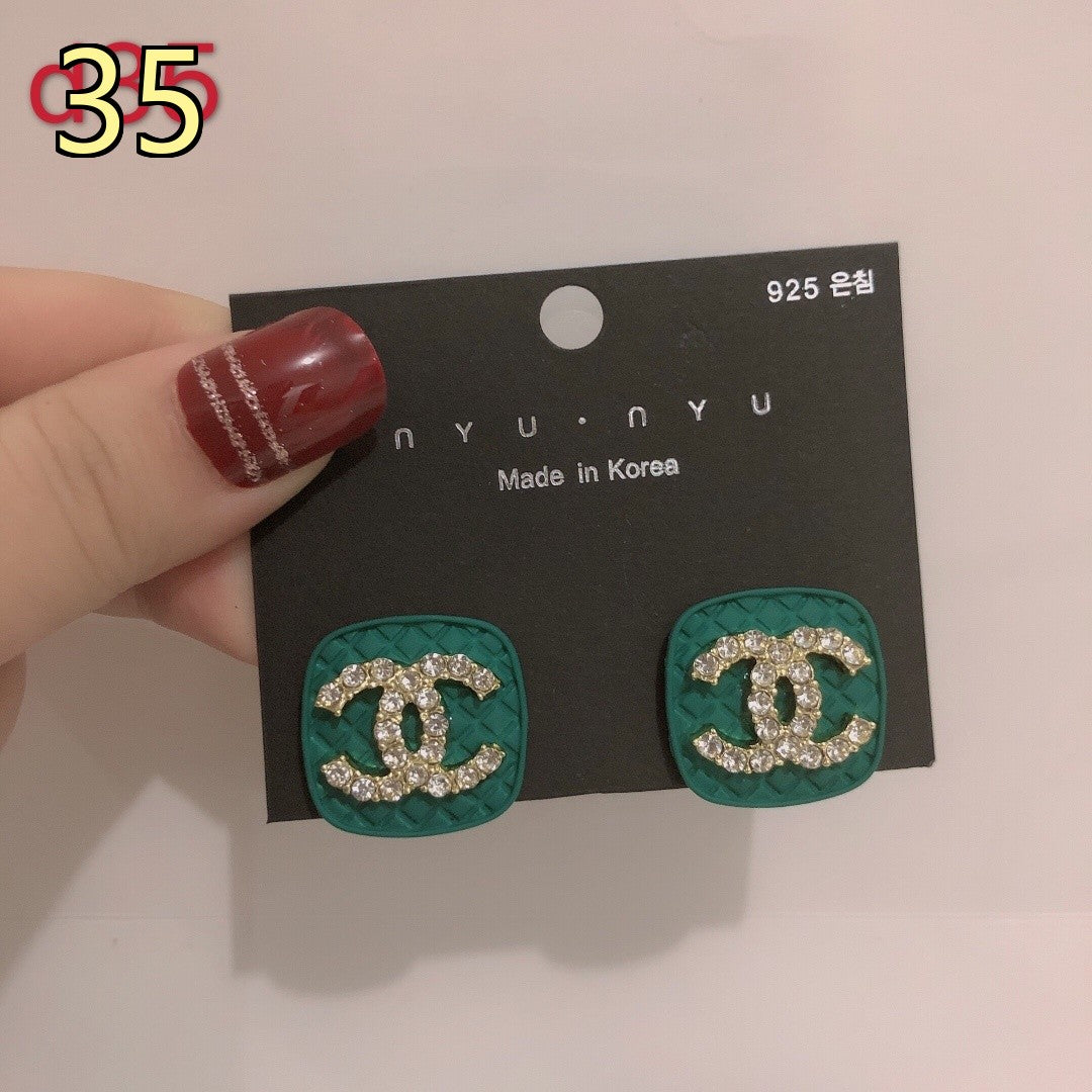 Classic Designer Style Pearl Earrings for Daily Wear