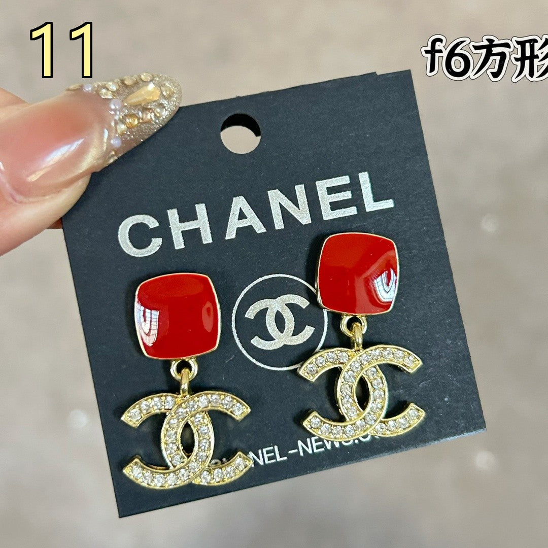 Classic Designer Style Pearl Earrings for Daily Wear