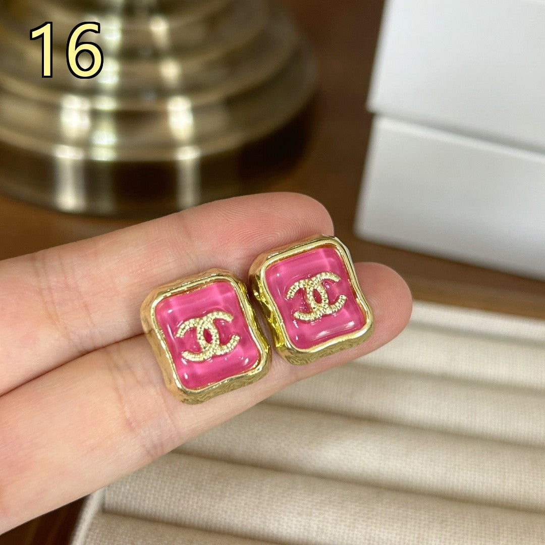 Classic Designer Style Pearl Earrings for Daily Wear