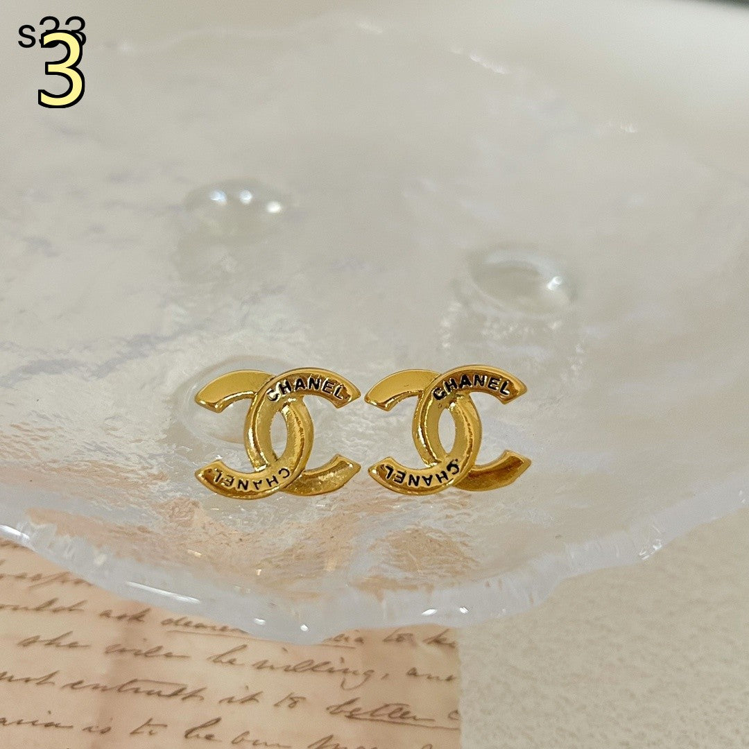 Classic Designer Style Pearl Earrings for Daily Wear