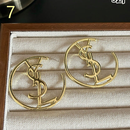 Classic Designer Style Pearl Earrings for Daily Wear