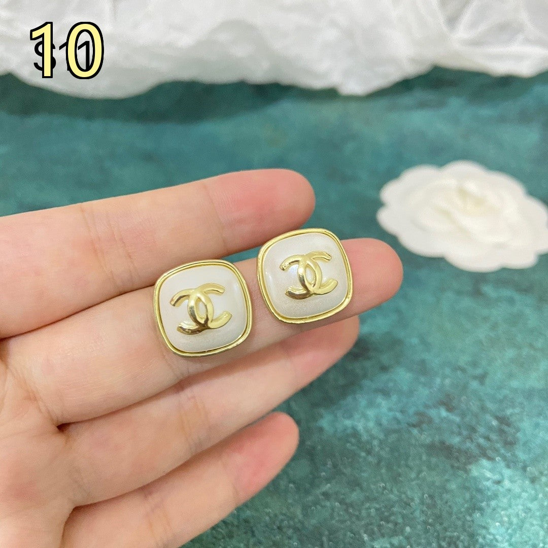 Classic Designer Style Pearl Earrings for Daily Wear