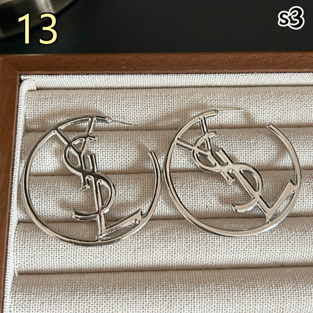 Classic Designer Style Pearl Earrings for Daily Wear