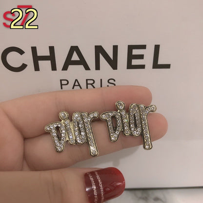 Classic Designer Style Pearl Earrings for Daily Wear