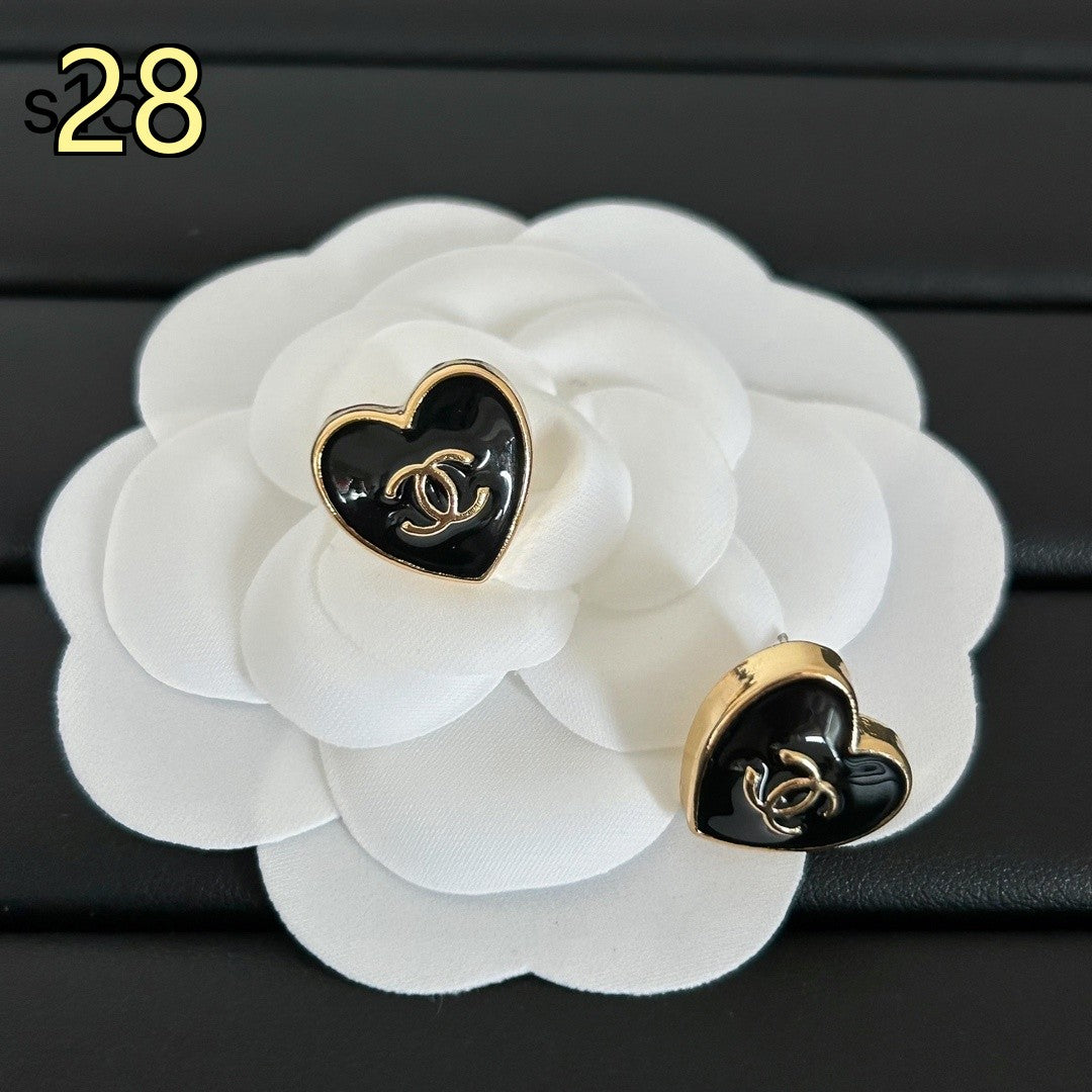 Classic Designer Style Pearl Earrings for Daily Wear