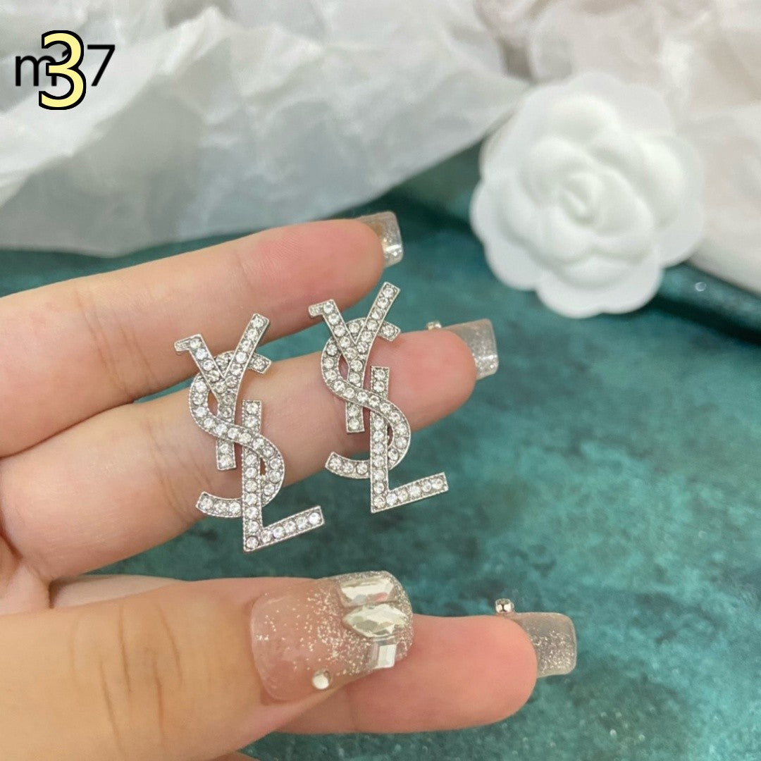 Classic Designer Style Pearl Earrings for Daily Wear