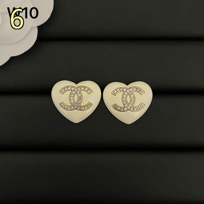 Classic Designer Style Pearl Earrings for Daily Wear