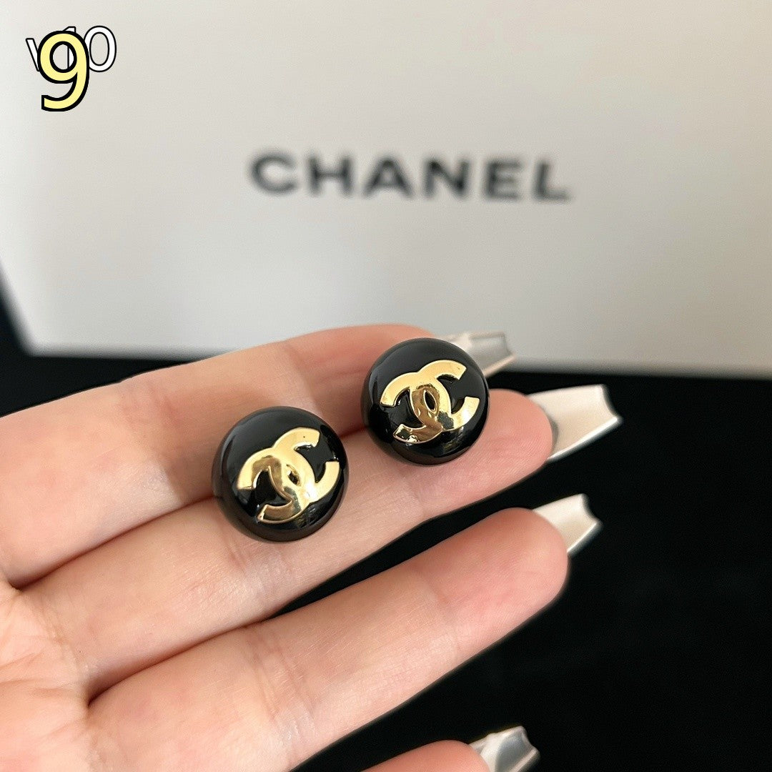 Classic Designer Style Pearl Earrings for Daily Wear