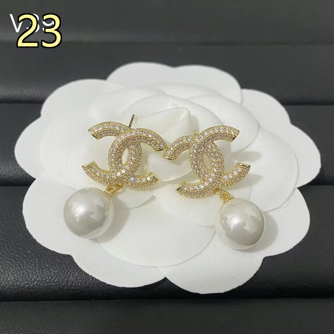 Classic Designer Style Pearl Earrings for Daily Wear