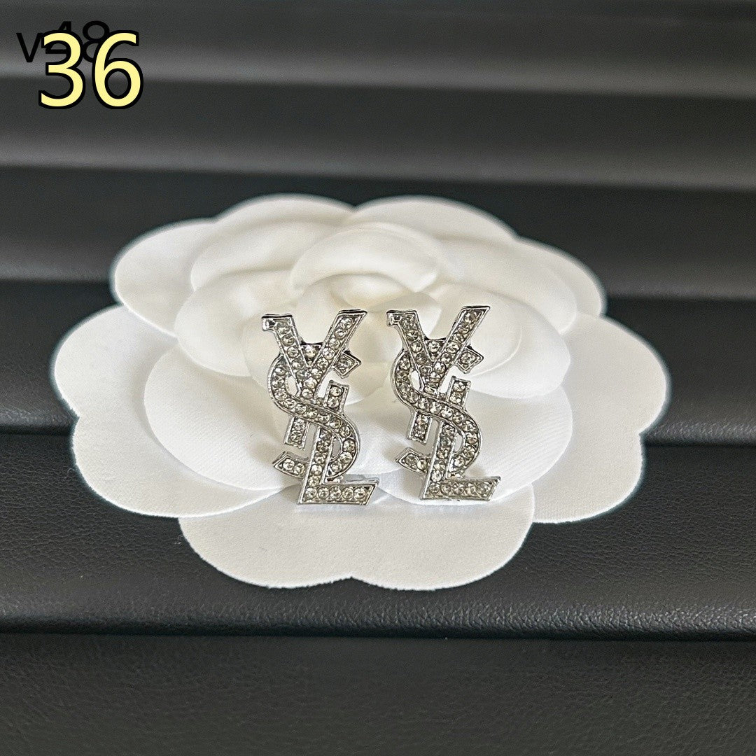 Classic Designer Style Pearl Earrings for Daily Wear