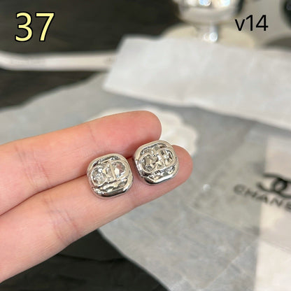 Classic Designer Style Pearl Earrings for Daily Wear