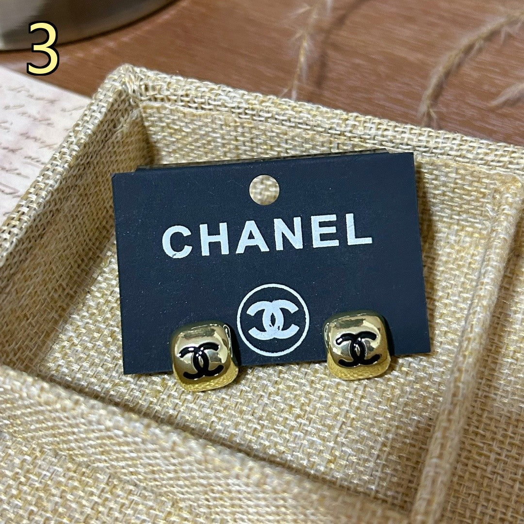 Classic Designer Style Pearl Earrings for Daily Wear