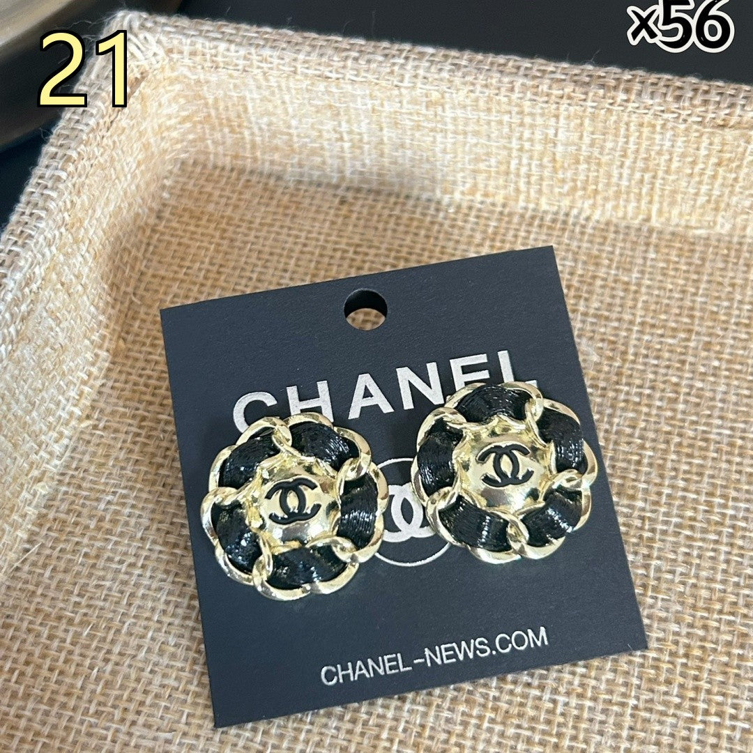 Classic Designer Style Pearl Earrings for Daily Wear