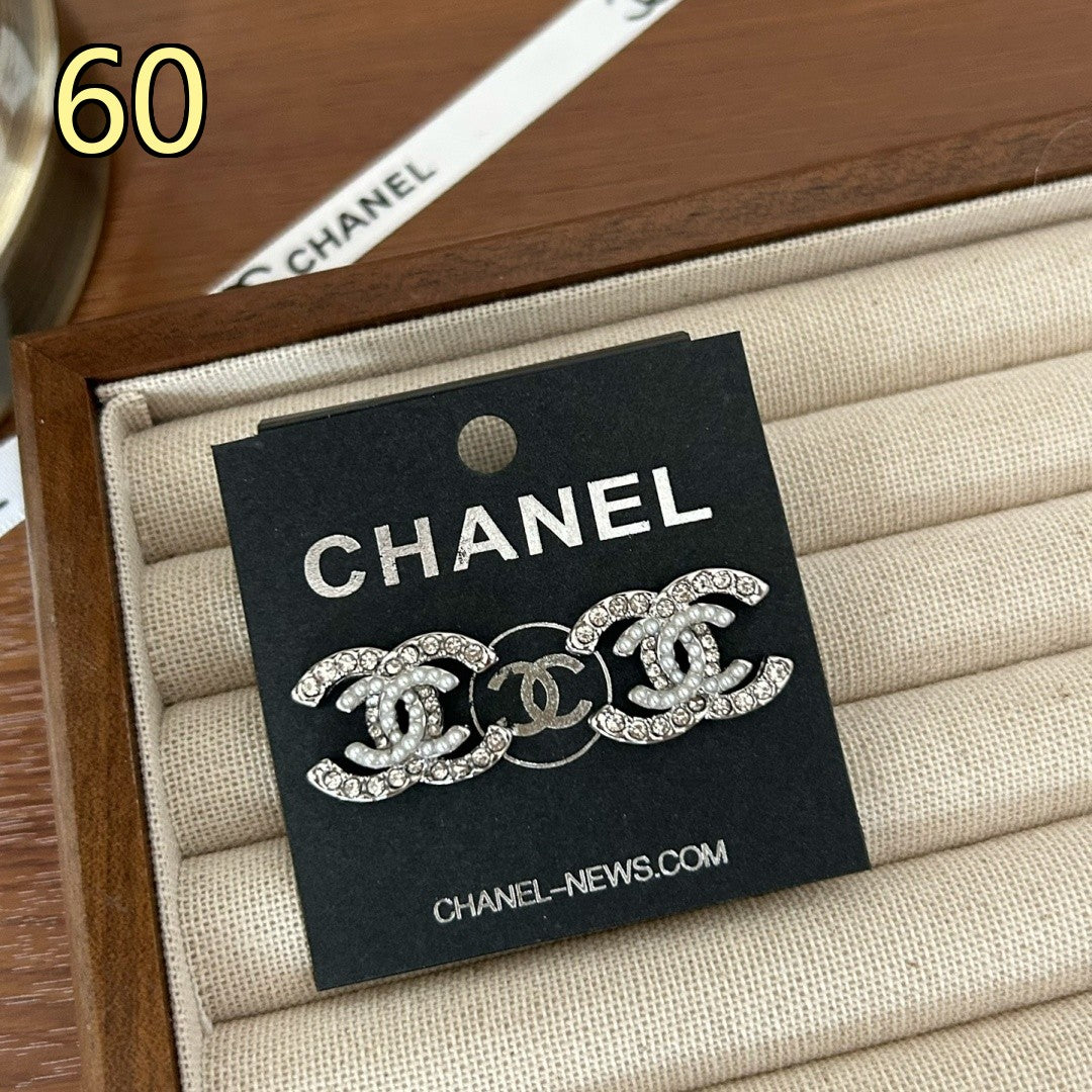 Classic Designer Style Pearl Earrings for Daily Wear